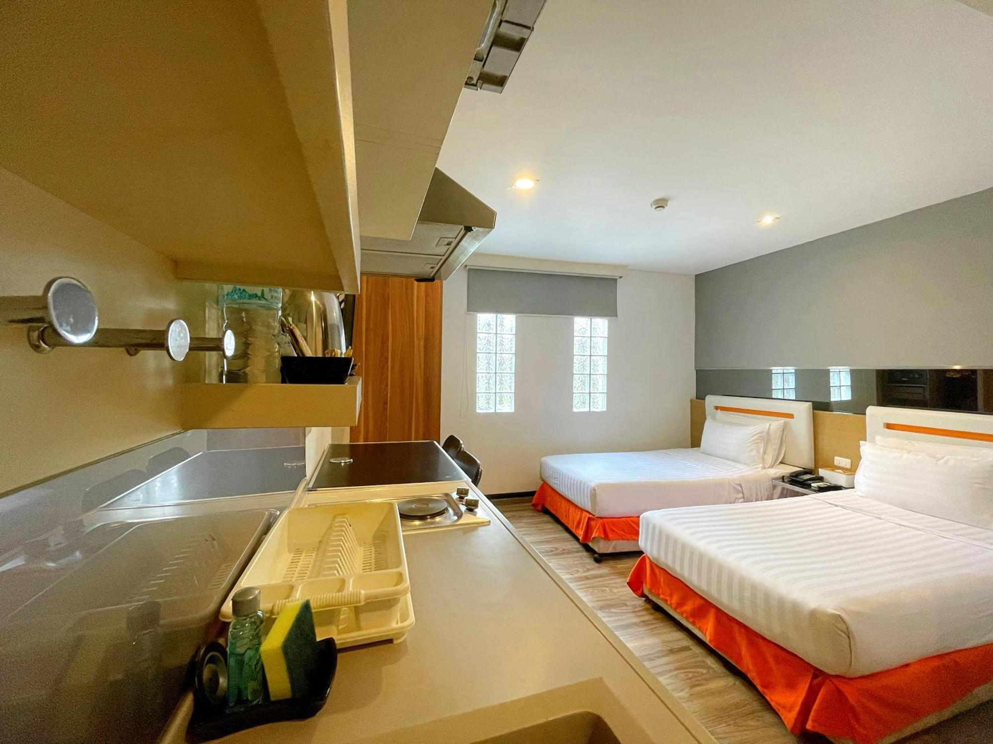 Hotel Arawana Express Phromphong Bangkok Exteriér fotografie