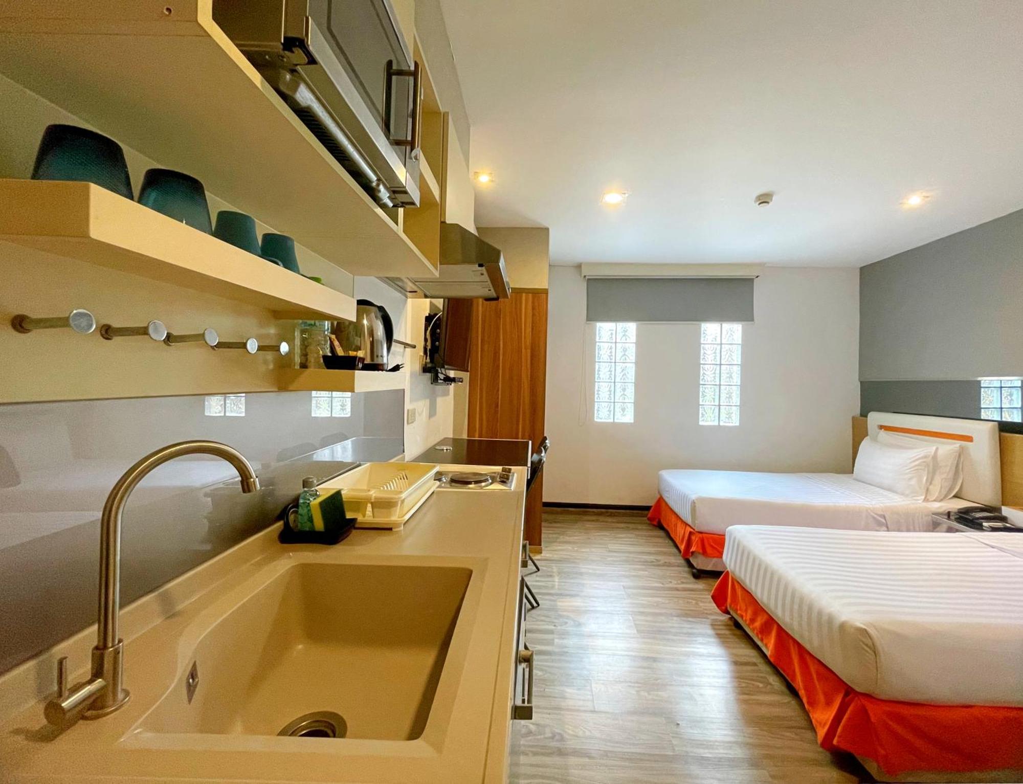 Hotel Arawana Express Phromphong Bangkok Exteriér fotografie