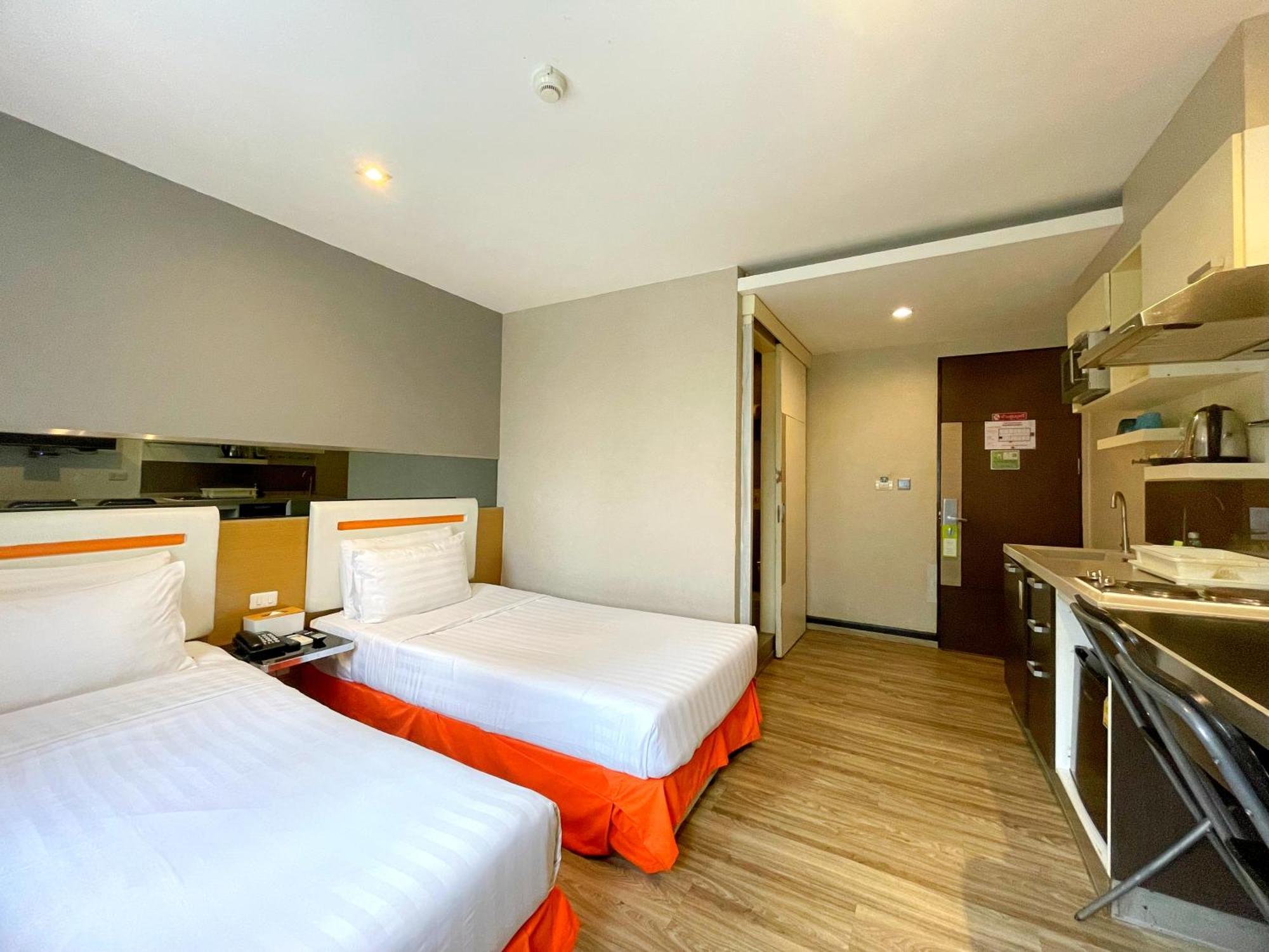 Hotel Arawana Express Phromphong Bangkok Exteriér fotografie