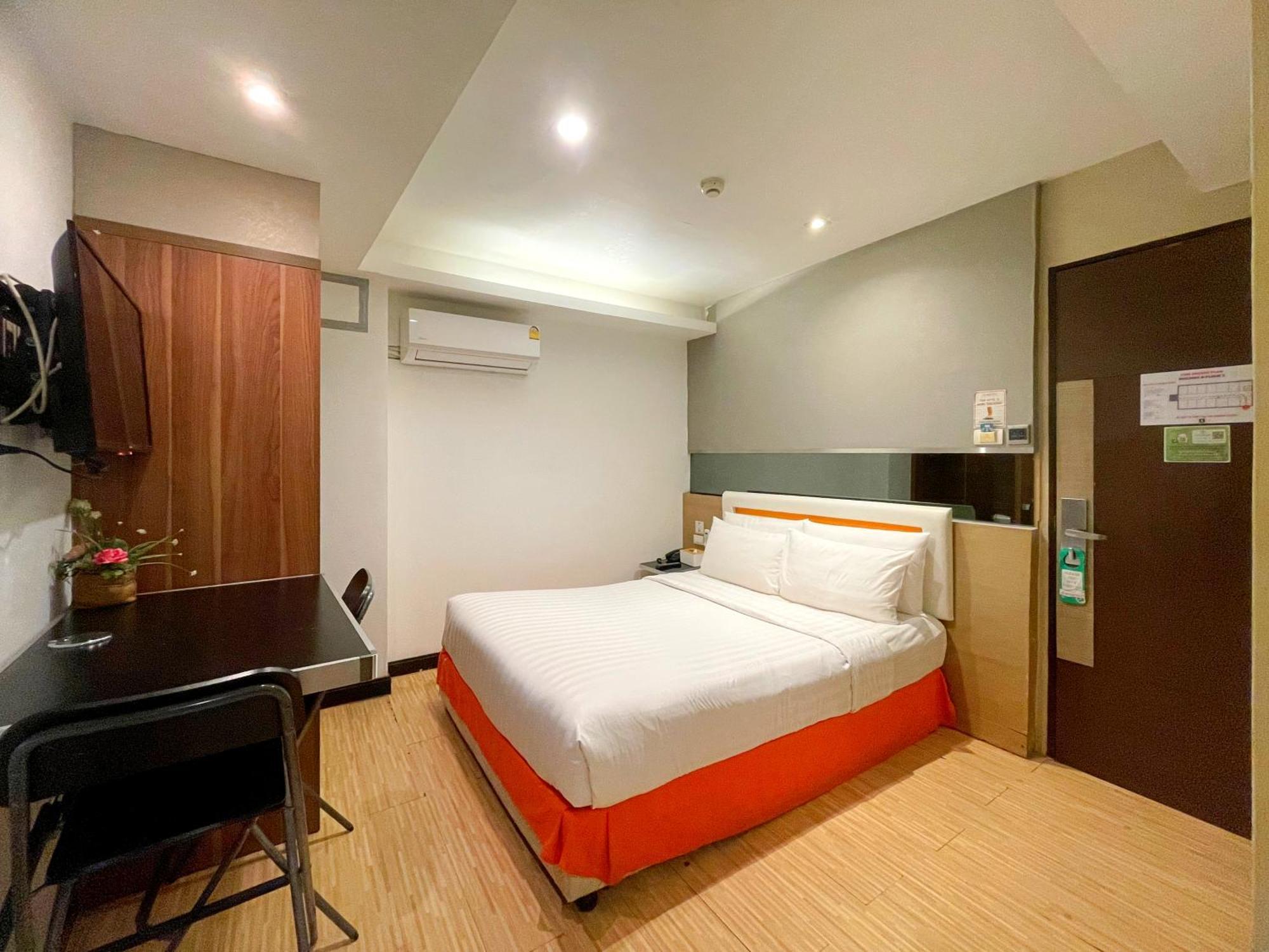 Hotel Arawana Express Phromphong Bangkok Exteriér fotografie