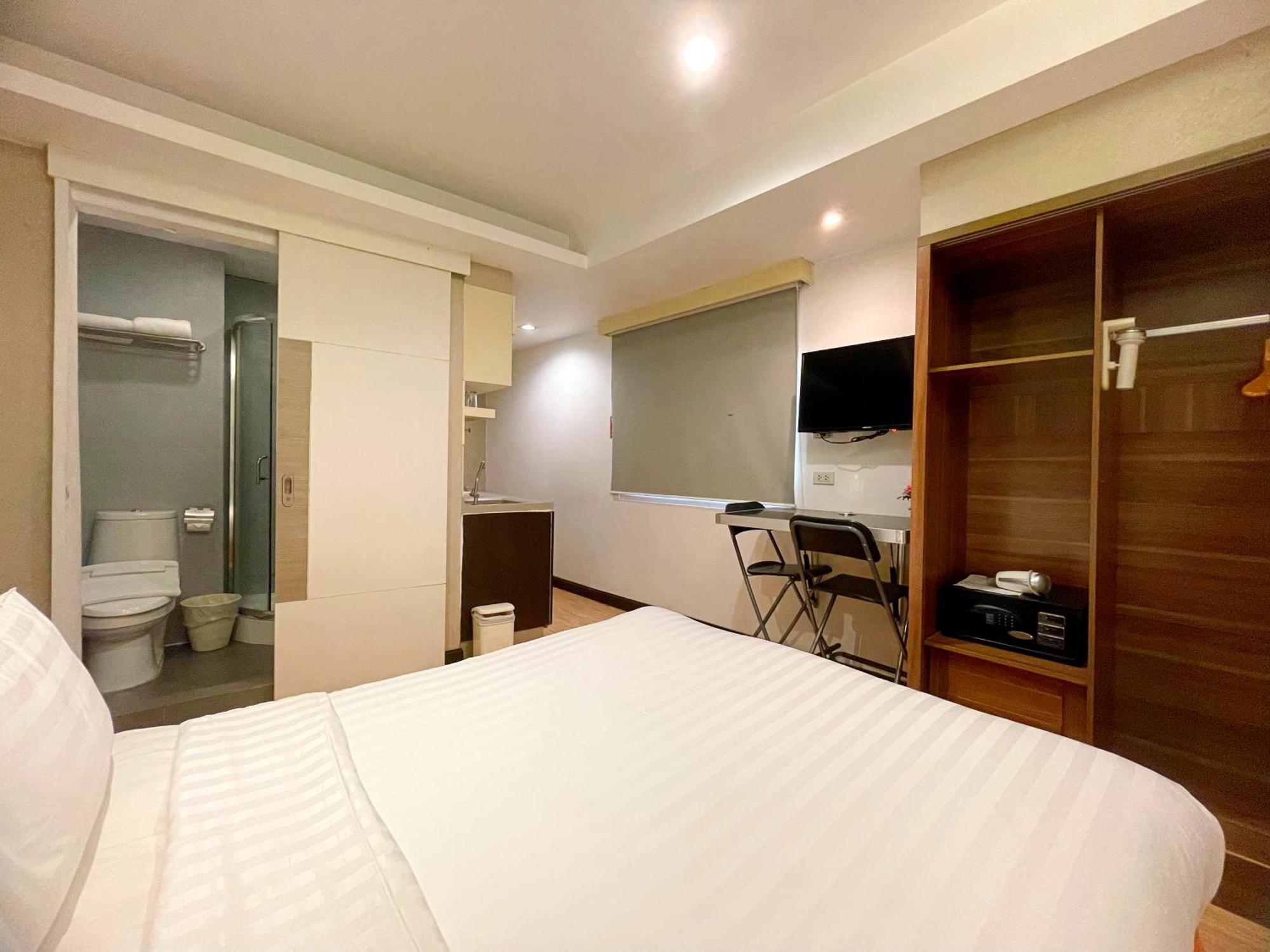 Hotel Arawana Express Phromphong Bangkok Exteriér fotografie