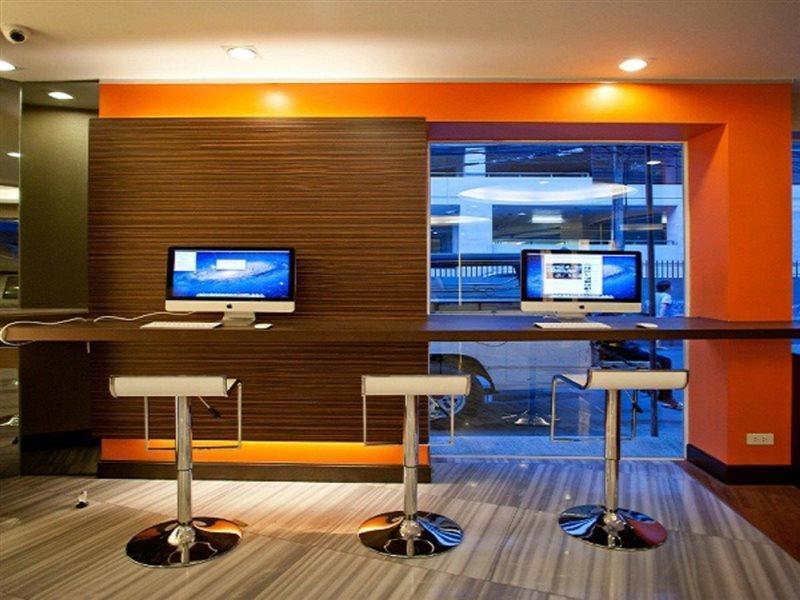 Hotel Arawana Express Phromphong Bangkok Exteriér fotografie