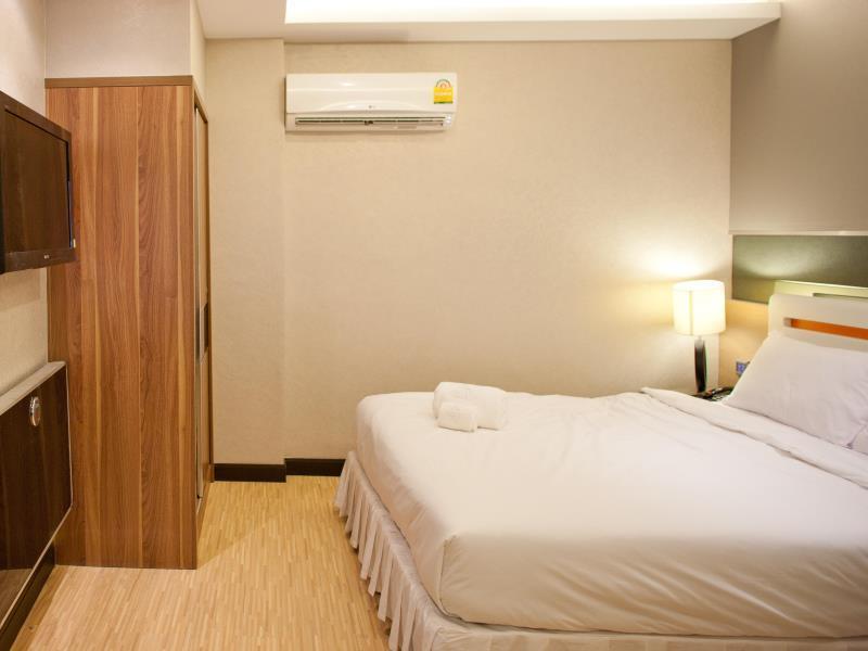 Hotel Arawana Express Phromphong Bangkok Exteriér fotografie