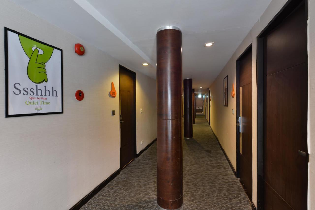 Hotel Arawana Express Phromphong Bangkok Exteriér fotografie