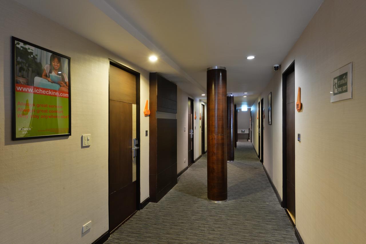 Hotel Arawana Express Phromphong Bangkok Exteriér fotografie
