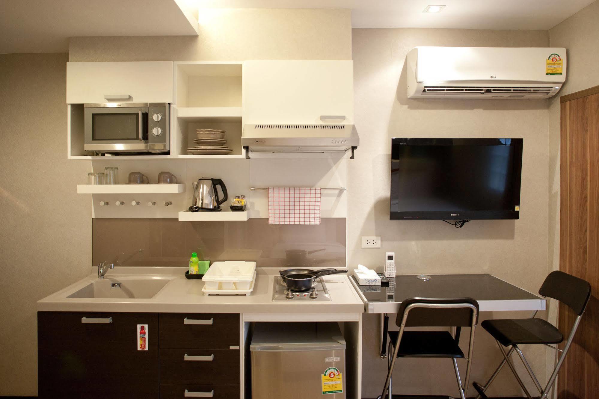 Hotel Arawana Express Phromphong Bangkok Exteriér fotografie