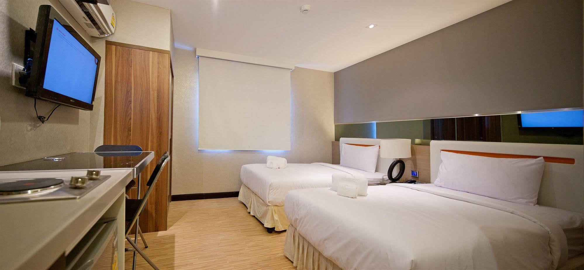 Hotel Arawana Express Phromphong Bangkok Exteriér fotografie